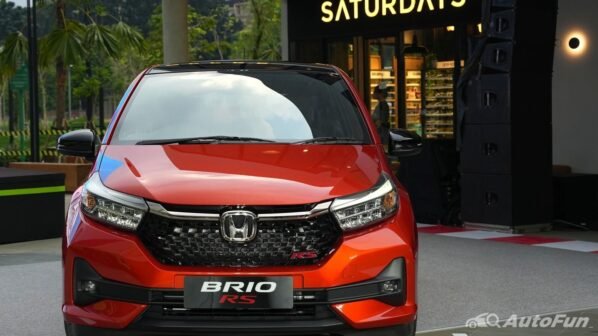 Honda Brio RS MT 2024 - Image 2