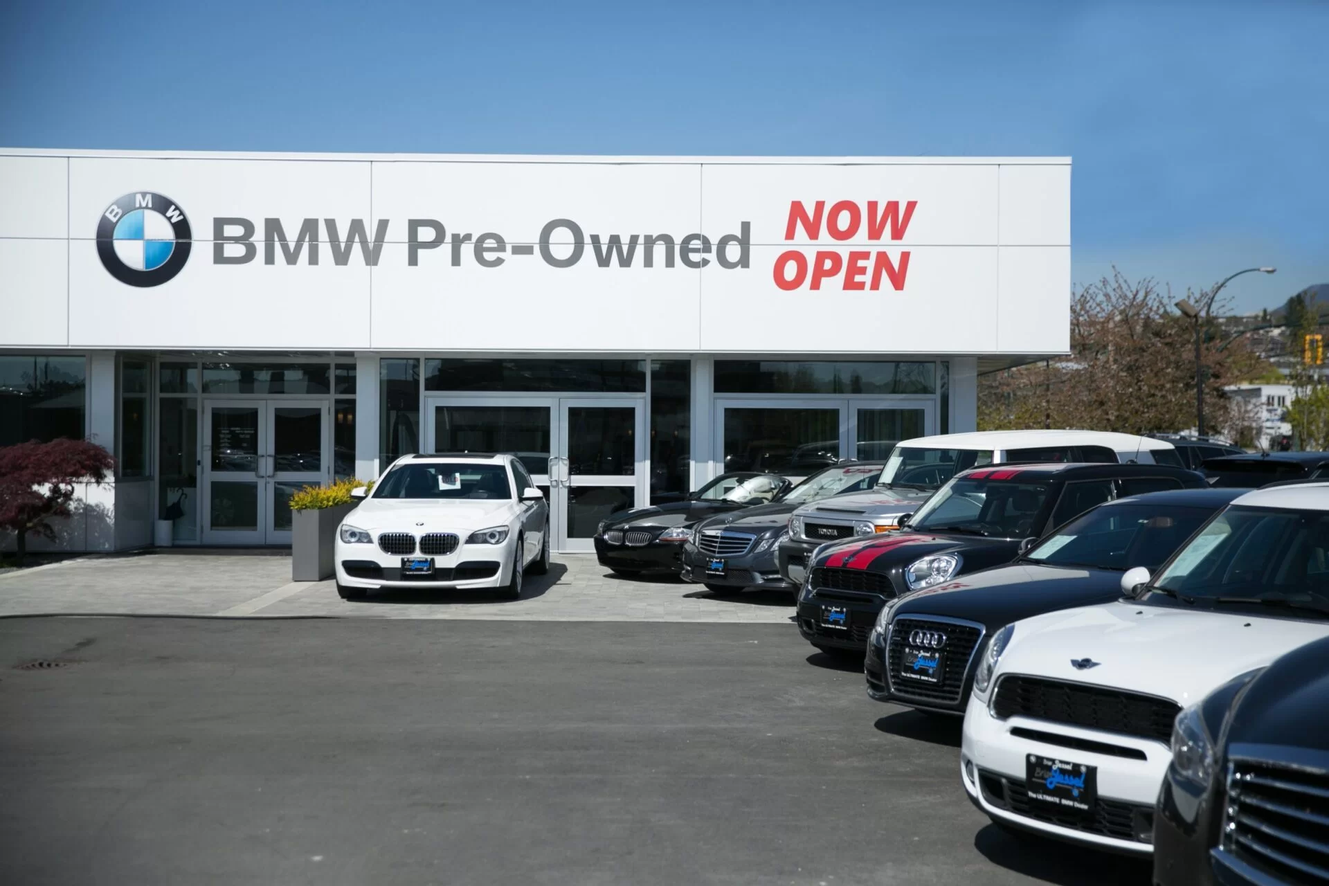 Brian Jessel BMW Pre-Owned